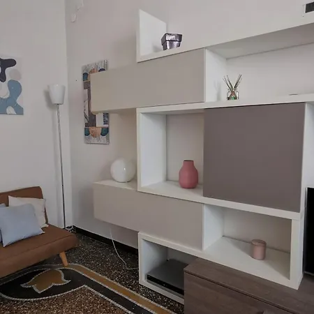A Casa Di Luca Attico Di Design Генуя