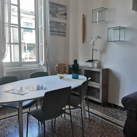 A Casa Di Luca Attico Di Design * 热那亚