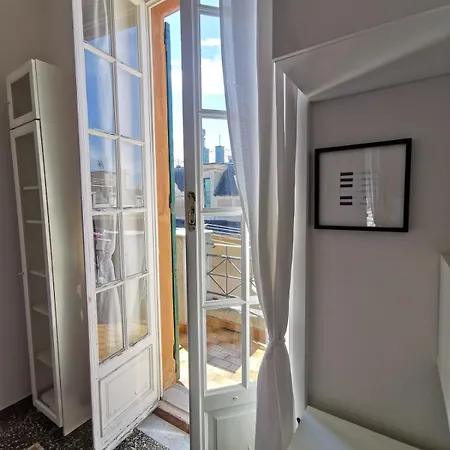 Apartment A Casa Di Luca Attico Di Design Genoa